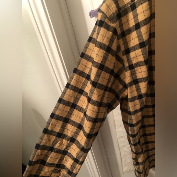 Filson Cotton Plaid Flannel Button Up Shirt in Camel and Black - Size XXL - Picture 9 of 9